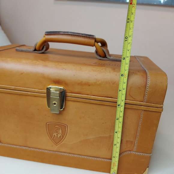 Original 1991 Lamborghini Diablo Schedoni Leather Vanity Case - Picture 11 of 16